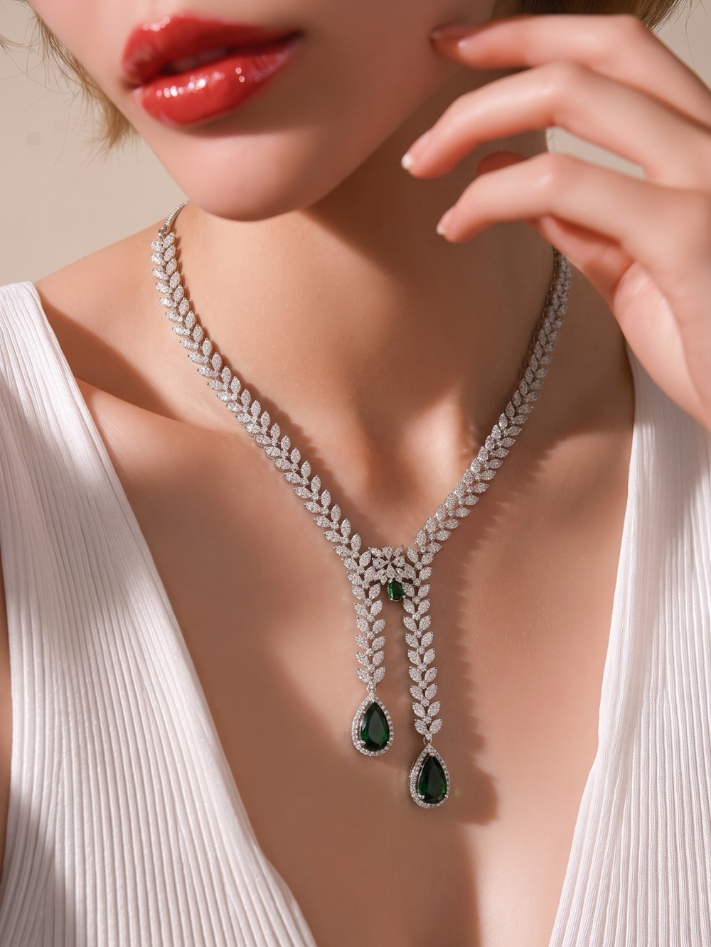 Elegant Silver tone Leaf Necklace set with Emerald tone Teardrop
